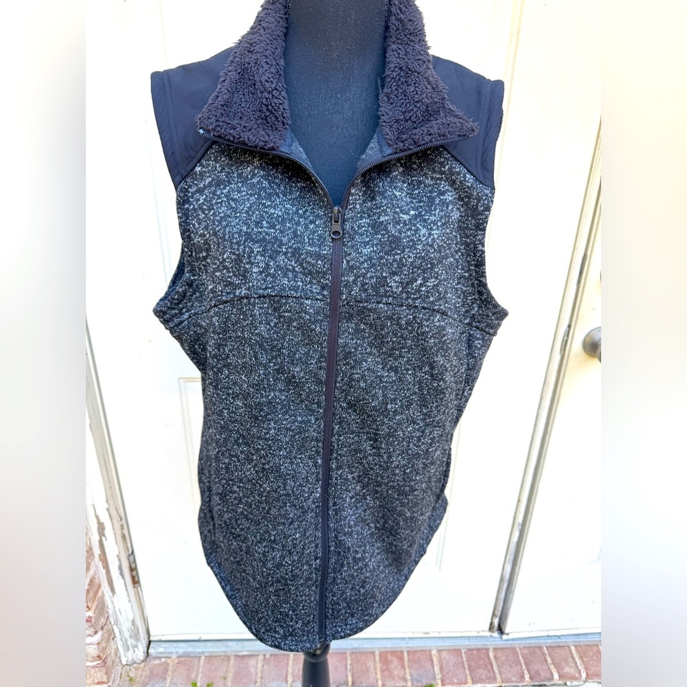Faded Glory, Fleece Vest, Black & Gray, Size XL